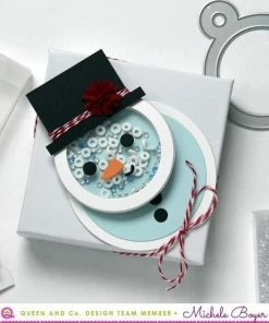 Queen & Co Shaped Shaker Tags