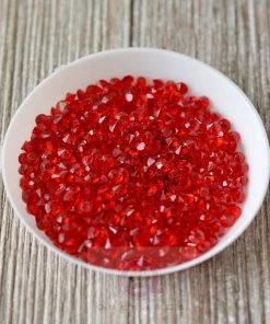 Queen & Co Diamonds Red