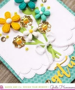 Queen & Co Cosmo Flower Bundle 23 Queen & Co Cosmo Flower Bundle