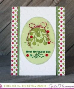 Queen & Co Holiday Foundations Dies