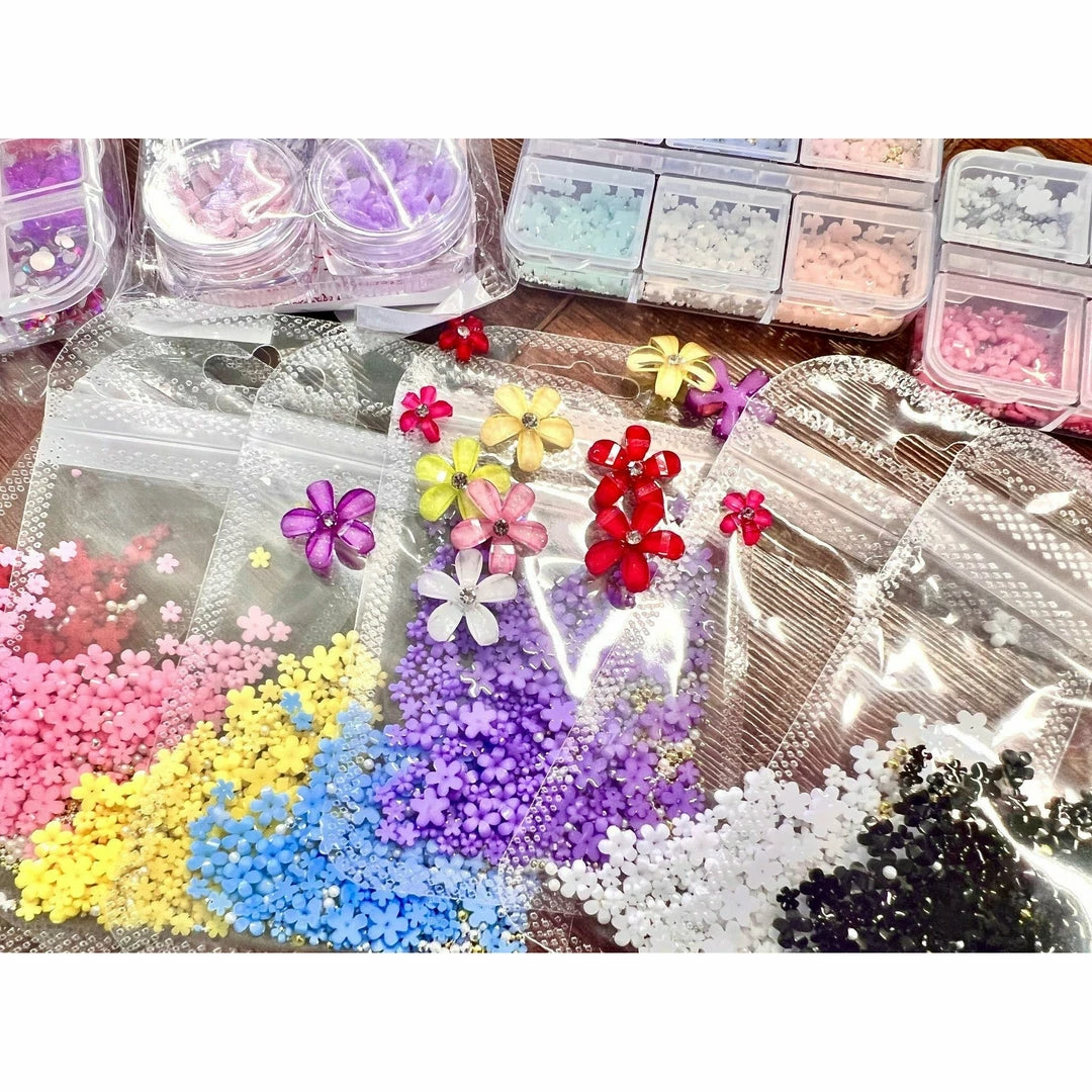 Queen & Co Bitty Blooms Topping Set New 4 Queen & Co Bitty Blooms Topping Set New