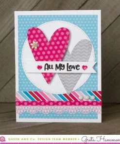 Queen & Co Happy Hearts Shaped Shaker Kit