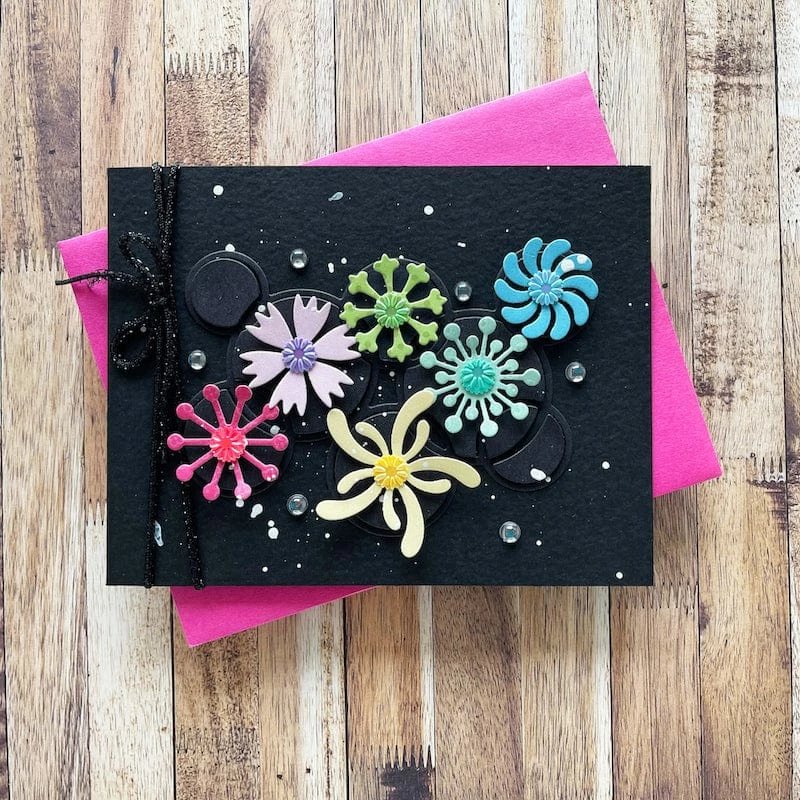 Queen & Co Foundation 15 Foundation & Border 14 Queen & Co Foundation 15 Foundation & Border